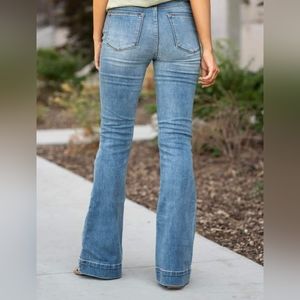 Judy Blue Trouser Flare High Waist Jeans